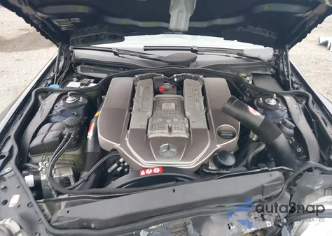 2004 Mercedes-Benz Sl 55 Amg z USA, uszkodzony, nr VIN WDBSK74FX4F084226